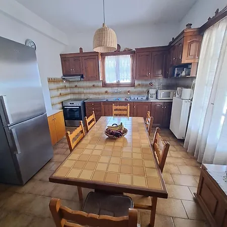 Holiday home Cycladic House In Paros Marpissa